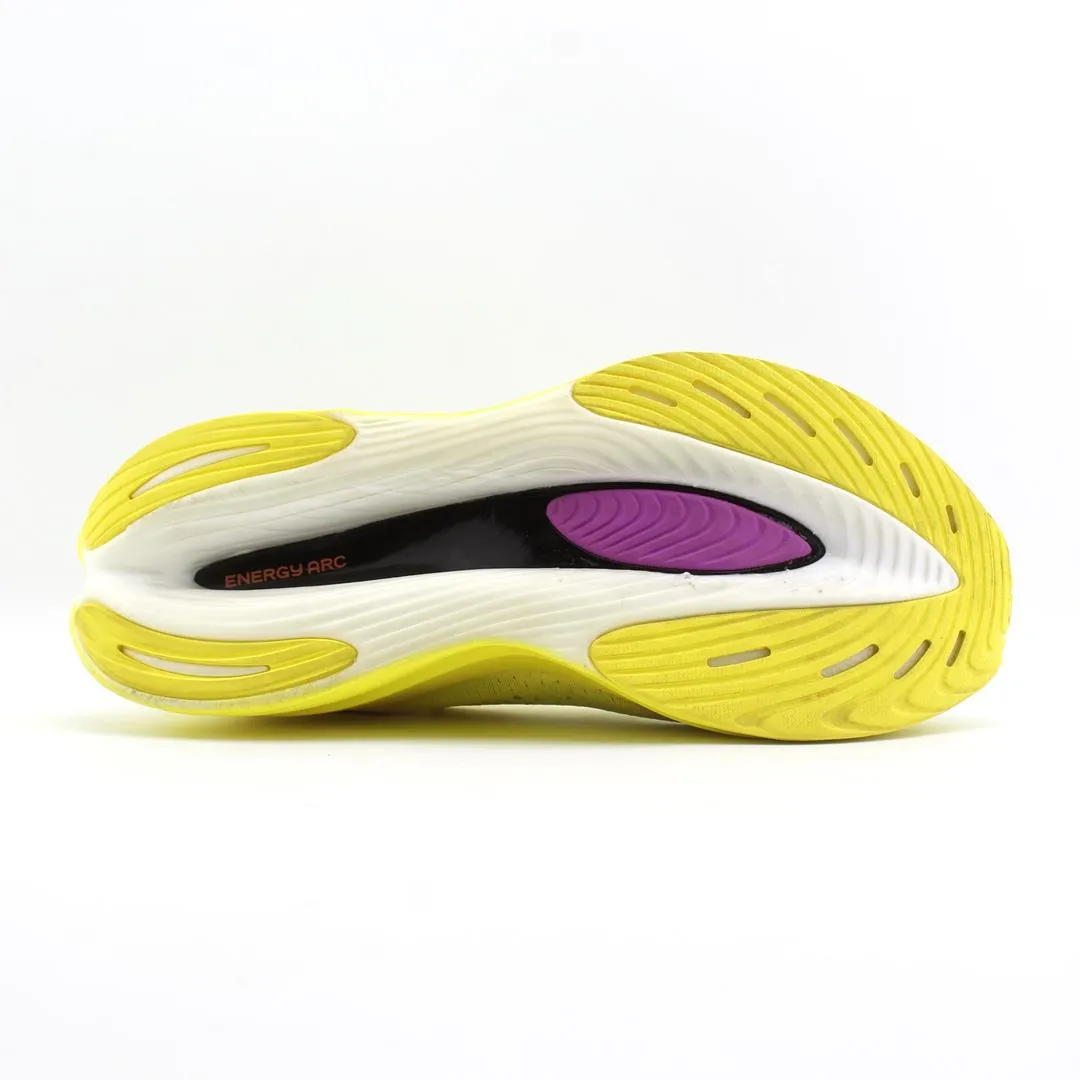 NEW BALANCE FUELLCELL SUPERCOMP ELITE V3