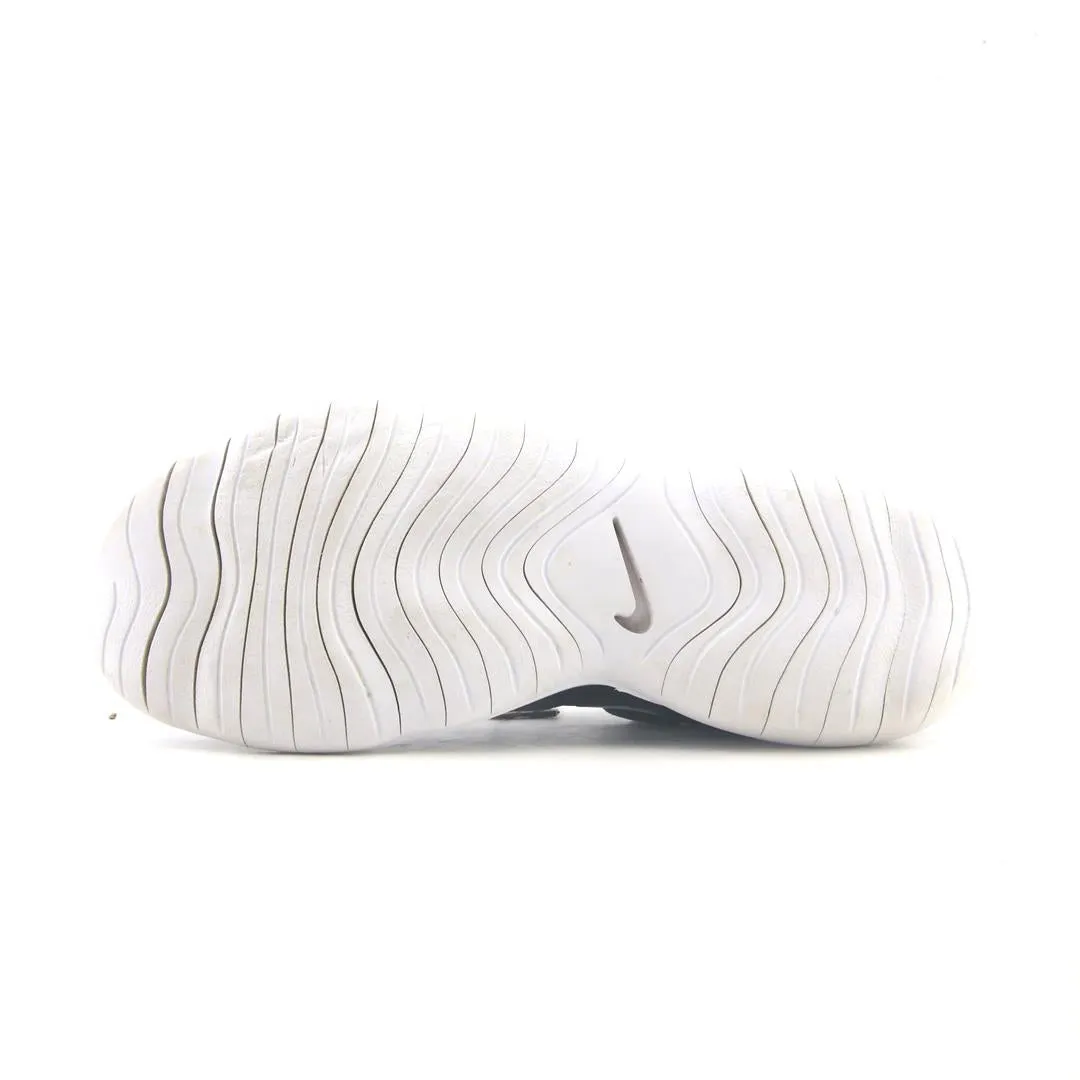 NIKE  FLEX RN